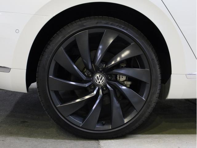 アルテオン TSI 4モーション Rラインアドバンス 黒革 電動パノラマスライディングルーフ アダプティブシャシーコントロールDCC 20インチAW LEDヘッドライト ACC 渋滞時追従支援システム 純正ナビTV 360度カメラ パークアシスト(29枚目)