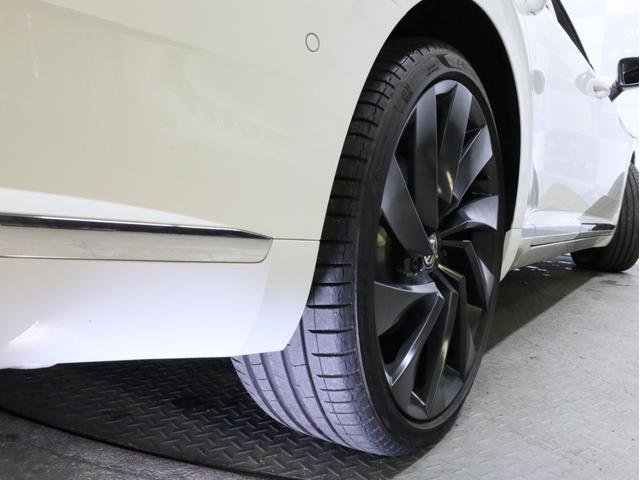 アルテオン TSI 4モーション Rラインアドバンス 黒革 電動パノラマスライディングルーフ アダプティブシャシーコントロールDCC 20インチAW LEDヘッドライト ACC 渋滞時追従支援システム 純正ナビTV 360度カメラ パークアシスト(34枚目)