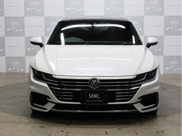 アルテオン TSI 4モーション Rラインアドバンス 黒革 電動パノラマスライディングルーフ アダプティブシャシーコントロールDCC 20インチAW LEDヘッドライト ACC 渋滞時追従支援システム 純正ナビTV 360度カメラ パークアシスト(35枚目)