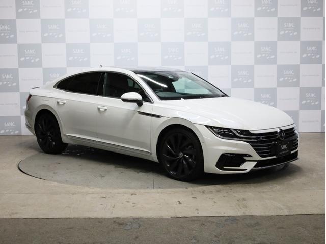 アルテオン TSI 4モーション Rラインアドバンス 黒革 電動パノラマスライディングルーフ アダプティブシャシーコントロールDCC 20インチAW LEDヘッドライト ACC 渋滞時追従支援システム 純正ナビTV 360度カメラ パークアシスト(43枚目)