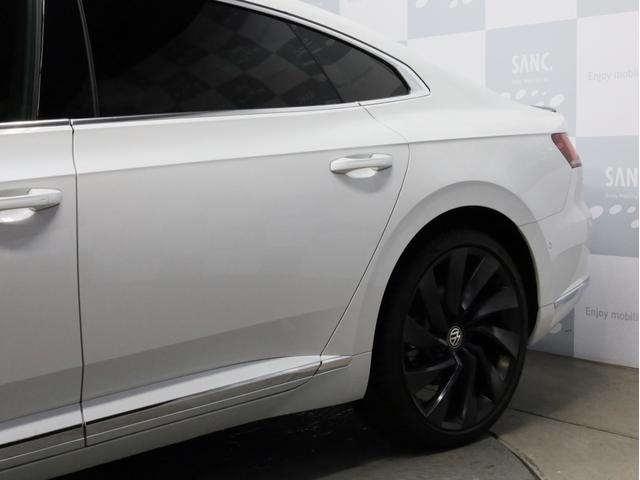 アルテオン TSI 4モーション Rラインアドバンス 黒革 電動パノラマスライディングルーフ アダプティブシャシーコントロールDCC 20インチAW LEDヘッドライト ACC 渋滞時追従支援システム 純正ナビTV 360度カメラ パークアシスト(74枚目)