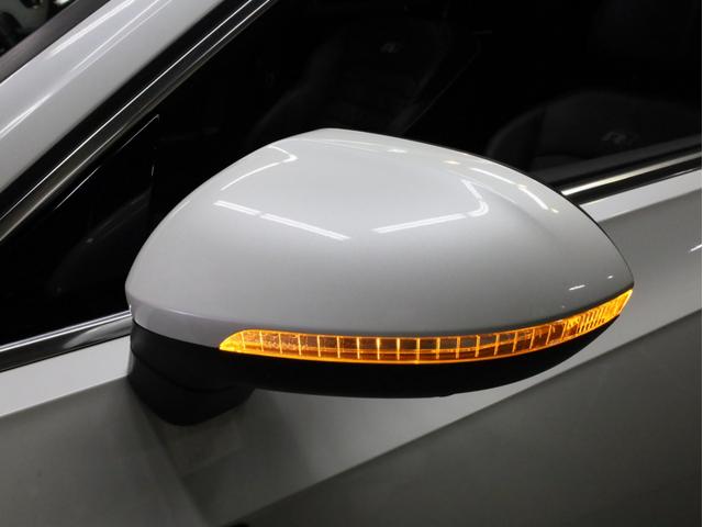 アルテオン TSI 4モーション Rラインアドバンス 黒革 電動パノラマスライディングルーフ アダプティブシャシーコントロールDCC 20インチAW LEDヘッドライト ACC 渋滞時追従支援システム 純正ナビTV 360度カメラ パークアシスト(80枚目)