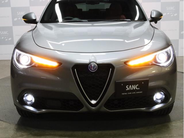 ステルヴィオ 2.2ターボ ディーゼルQ4スポーツパッケージ 禁煙 ZF製8速AT 電子制御式4WD 赤革スポーツシート レザーダッシュボード ブラックルーフレール ブラックウインドウトリム 19AW ハーマンカードン カープレイ対応 バックカメラ(35枚目)