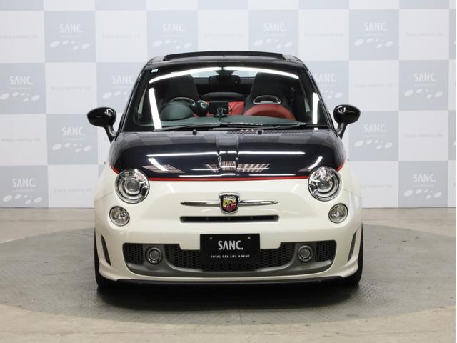 アバルト595C ツーリズモ 禁煙 赤革シート 2トーンボディカラー ブラックソフトトップ 17インチAW ケンウッド製ナビTV リアコーナーセンサー スポーツモード ルーフエンドスポイラー スポーツサス レッドキャリパー(28枚目)