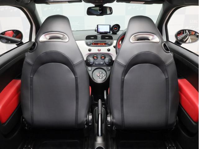 アバルト595C ツーリズモ 禁煙 赤革シート 2トーンボディカラー ブラックソフトトップ 17インチAW ケンウッド製ナビTV リアコーナーセンサー スポーツモード ルーフエンドスポイラー スポーツサス レッドキャリパー(57枚目)