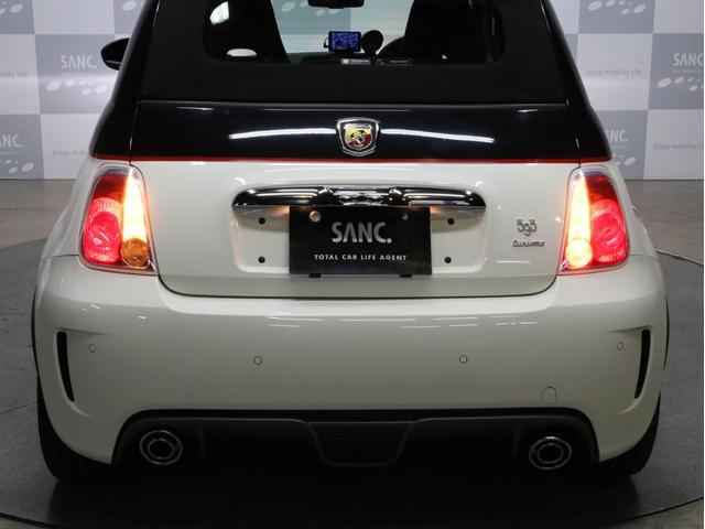 アバルト595C ツーリズモ 禁煙 赤革シート 2トーンボディカラー ブラックソフトトップ 17インチAW ケンウッド製ナビTV リアコーナーセンサー スポーツモード ルーフエンドスポイラー スポーツサス レッドキャリパー(71枚目)