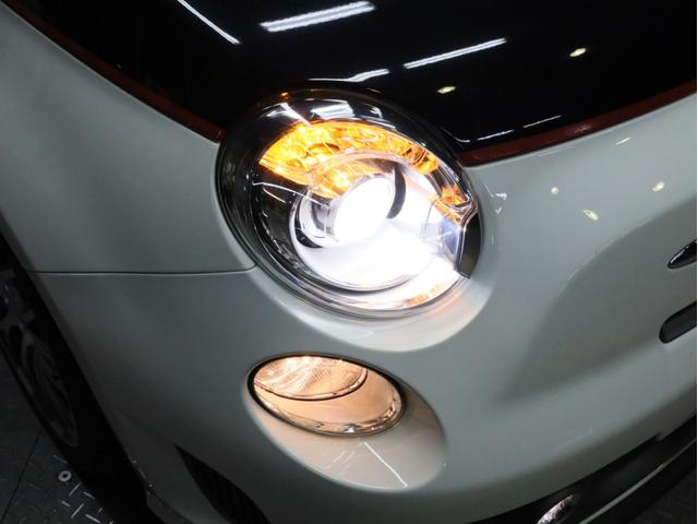 アバルト595C ツーリズモ 禁煙 赤革シート 2トーンボディカラー ブラックソフトトップ 17インチAW ケンウッド製ナビTV リアコーナーセンサー スポーツモード ルーフエンドスポイラー スポーツサス レッドキャリパー(75枚目)