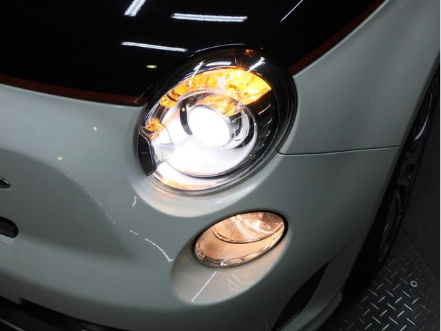 アバルト595C ツーリズモ 禁煙 赤革シート 2トーンボディカラー ブラックソフトトップ 17インチAW ケンウッド製ナビTV リアコーナーセンサー スポーツモード ルーフエンドスポイラー スポーツサス レッドキャリパー(76枚目)