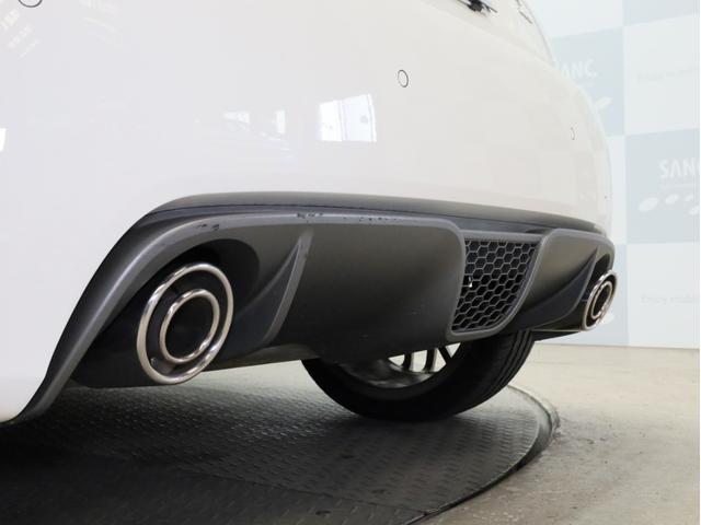 アバルト595C ツーリズモ 禁煙 赤革シート 2トーンボディカラー ブラックソフトトップ 17インチAW ケンウッド製ナビTV リアコーナーセンサー スポーツモード ルーフエンドスポイラー スポーツサス レッドキャリパー(80枚目)