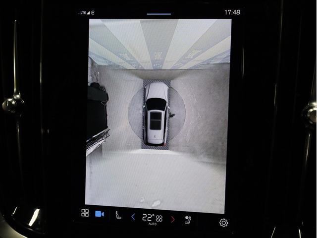 V60 クロスカントリー アルティメット B5 AWD 禁煙車 黒革シート harman/kardonサウンドシステム 全周囲カメラ 前後コーナーセンサー フルLEDヘッドライト 19インチAW(4枚目)