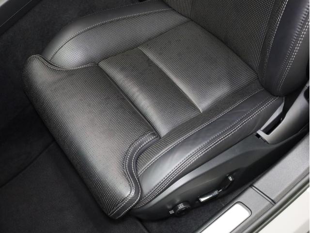 V60 クロスカントリー アルティメット B5 AWD 禁煙車 黒革シート harman/kardonサウンドシステム 全周囲カメラ 前後コーナーセンサー フルLEDヘッドライト 19インチAW(57枚目)