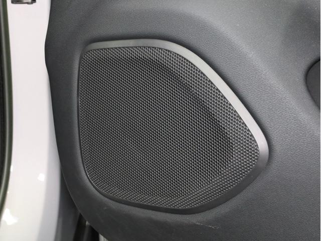 V60 クロスカントリー アルティメット B5 AWD 禁煙車 黒革シート harman/kardonサウンドシステム 全周囲カメラ 前後コーナーセンサー フルLEDヘッドライト 19インチAW(65枚目)