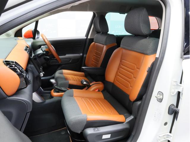 Ｃ３ エアクロス キュイール　禁煙　ブラウンハーフレザー　Ａｐｐｌｅ　ＣａｒＰｌａｙ対応　上方視点付バックカメラ　Ｑｉ規格ワイヤレス充電　前後ドライブレコーダー　ＬＥＤデイライト（7枚目）