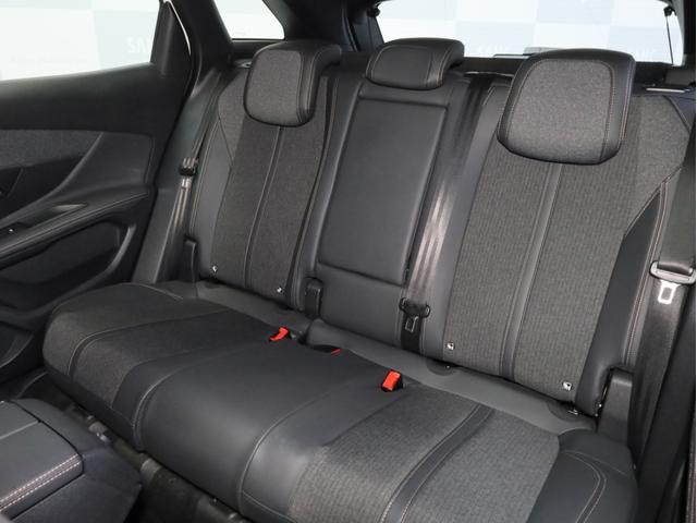 ３００８ ＧＴライン　禁煙車　アクティブセーフティブレーキ　純正ナビ　フルセグＴＶ　バックカメラ　前後コーナーセンサー　ハンズフリーリアゲート　フルＬＥＤヘッドライト　ワイヤレス充電　スペアキー（12枚目）