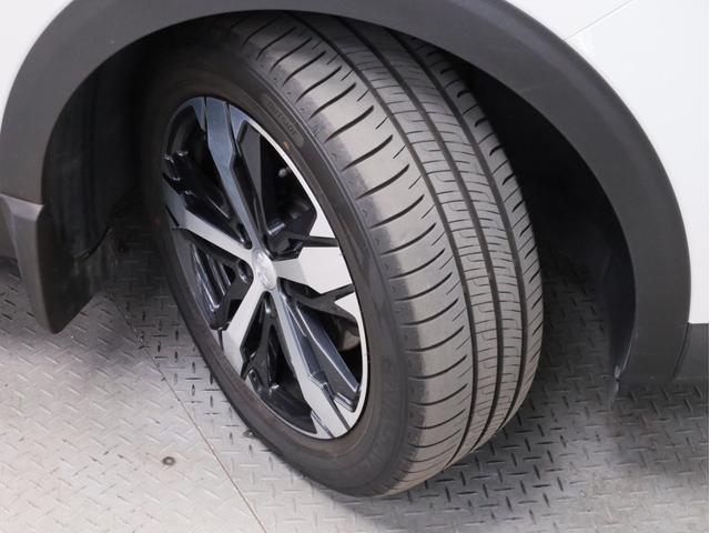 ３００８ ＧＴライン　禁煙車　アクティブセーフティブレーキ　純正ナビ　フルセグＴＶ　バックカメラ　前後コーナーセンサー　ハンズフリーリアゲート　フルＬＥＤヘッドライト　ワイヤレス充電　スペアキー（26枚目）