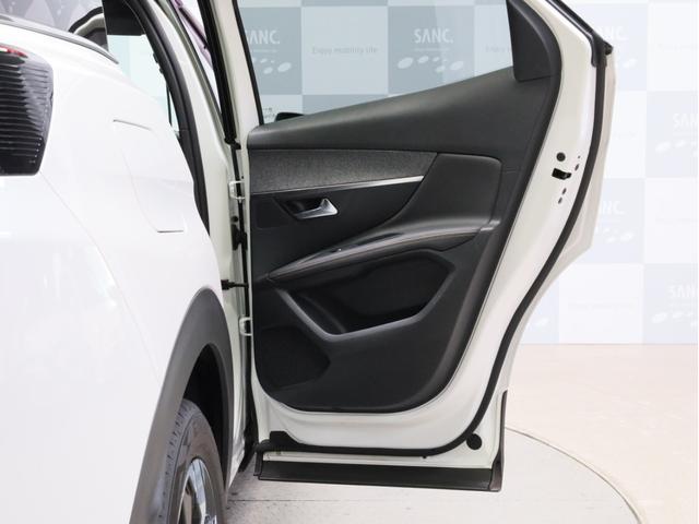 ３００８ ＧＴライン　禁煙車　アクティブセーフティブレーキ　純正ナビ　フルセグＴＶ　バックカメラ　前後コーナーセンサー　ハンズフリーリアゲート　フルＬＥＤヘッドライト　ワイヤレス充電　スペアキー（65枚目）