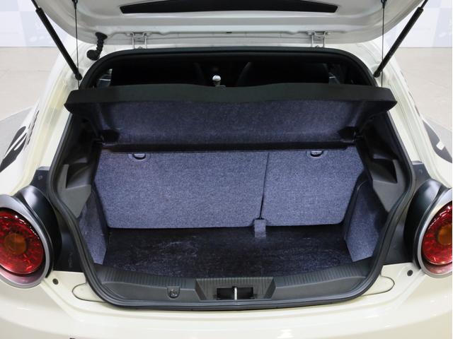 ミト クアドリフォリオ　ヴェルデ　禁煙　６速ＭＴ　ＫＷ車高調　スーパースプリントマフラー　カーボンＦスポイラー　レースチップ　ブレンボ製Ｆブレーキキャリパー　ＢＯＳＥスピーカー　ポルトローナフラウ製レザーシート　シートヒーター（23枚目）