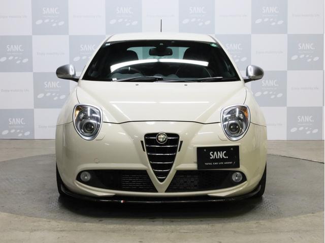 ミト クアドリフォリオ　ヴェルデ　禁煙　６速ＭＴ　ＫＷ車高調　スーパースプリントマフラー　カーボンＦスポイラー　レースチップ　ブレンボ製Ｆブレーキキャリパー　ＢＯＳＥスピーカー　ポルトローナフラウ製レザーシート　シートヒーター（34枚目）