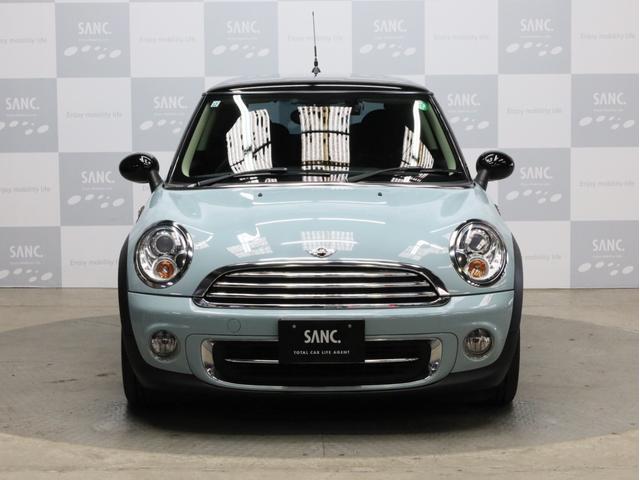 ＭＩＮＩ クーパー　禁煙　ＭＴモード付き６速ＡＴ　クロームラインエクステリア　ホワイトサイドウインカー　前後ドライブレコーダー　純正ＣＤオーディオ　ＥＴＣ　キセノンヘッドライト　１５インチアルミホイール　オートエアコン（26枚目）