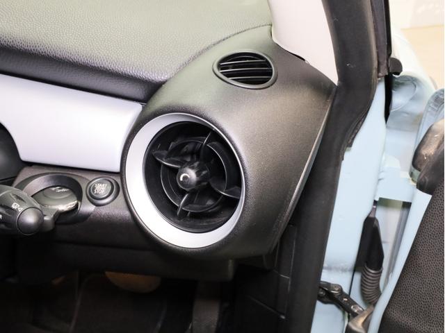 ＭＩＮＩ クーパー　禁煙　ＭＴモード付き６速ＡＴ　クロームラインエクステリア　ホワイトサイドウインカー　前後ドライブレコーダー　純正ＣＤオーディオ　ＥＴＣ　キセノンヘッドライト　１５インチアルミホイール　オートエアコン（37枚目）