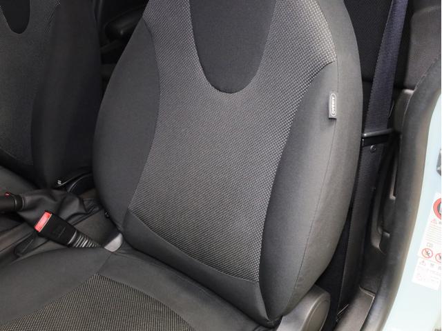 ＭＩＮＩ クーパー　禁煙　ＭＴモード付き６速ＡＴ　クロームラインエクステリア　ホワイトサイドウインカー　前後ドライブレコーダー　純正ＣＤオーディオ　ＥＴＣ　キセノンヘッドライト　１５インチアルミホイール　オートエアコン（47枚目）