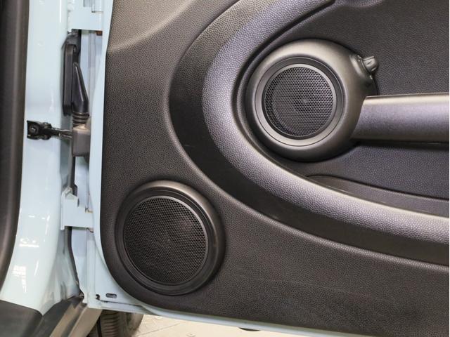 ＭＩＮＩ クーパー　禁煙　ＭＴモード付き６速ＡＴ　クロームラインエクステリア　ホワイトサイドウインカー　前後ドライブレコーダー　純正ＣＤオーディオ　ＥＴＣ　キセノンヘッドライト　１５インチアルミホイール　オートエアコン（60枚目）