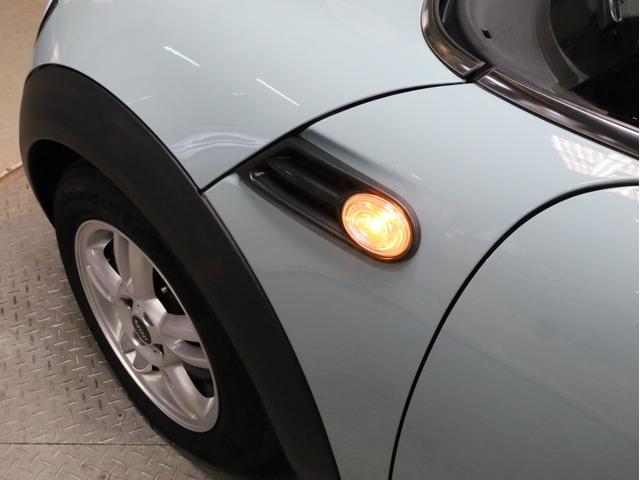 ＭＩＮＩ クーパー　禁煙　ＭＴモード付き６速ＡＴ　クロームラインエクステリア　ホワイトサイドウインカー　前後ドライブレコーダー　純正ＣＤオーディオ　ＥＴＣ　キセノンヘッドライト　１５インチアルミホイール　オートエアコン（74枚目）