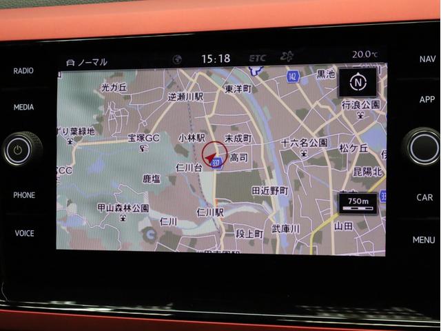 ポロＧＴＩ 　禁煙　テクノロジーＰＫＧ　デジタルメーター　スマホワイヤレスチャージ　純正ナビ　フルセグＴＶバックカメラ　パークアシスト　セーフティＰＫＧ　ブラインドスポットアシスト　リアトラフィックアラート　ＡＣＣ（18枚目）