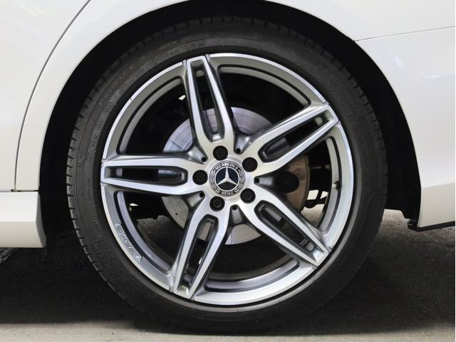 Ｅクラスステーションワゴン Ｅ２５０　ステションワゴンアバンＧスポツ（本革仕様）　禁煙　ナッパレザーシート　前後シートヒーター　Ｂｕｒｍｅｓｔｅｒサウンド　空気清浄機能　ＨＵＤ　ＡＭＧスタイリングＰＫＧ　ＡＭＧ１９ＡＷ　レーダーセーフティＰＫＧ　３６０度カメラ　パーキングアシスト（31枚目）