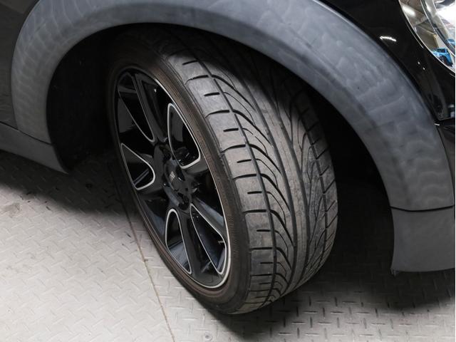 ＭＩＮＩ クーパーＳ　ベイズウオーター　禁煙　ボンネットスポーツストライプ　ストライプデザインミラーキャップ　ハイグロスブラック１７ＡＷ　専用レザーシート　ブルー＆グレーステッチ　クロームラインインテリア　スポーツモード（23枚目）