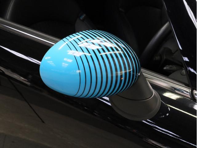 ＭＩＮＩ クーパーＳ　ベイズウオーター　禁煙　ボンネットスポーツストライプ　ストライプデザインミラーキャップ　ハイグロスブラック１７ＡＷ　専用レザーシート　ブルー＆グレーステッチ　クロームラインインテリア　スポーツモード（77枚目）