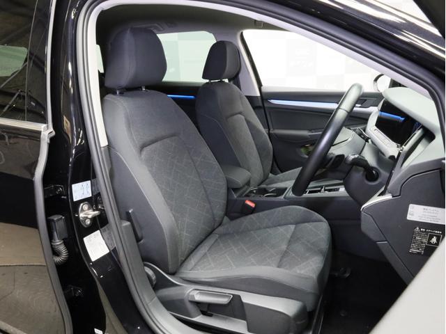 １ヶ月以内走行距離無制限保証付きです。別途有料にて１２か月、２４か月、３６か月以内走行距離無制限保証制度ございます。