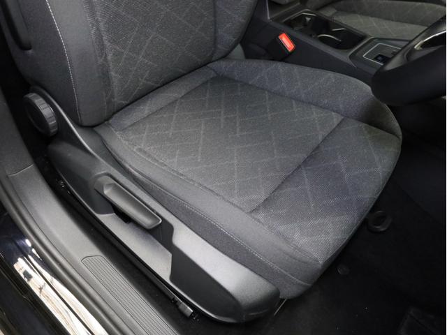 最長１２０回までのローン支払プランをご用意いたします。ボーナス加算額や月々のお支払額、事前審査や下取車にローン残債がある場合の手続を含め、なんでもお気軽にご相談ください。