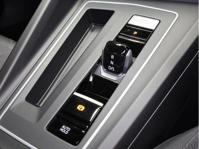 ■７速ＡＴ（マニュアルモード付き、パドルシフト可能）　■４８Ｖマイルドハイブリッドシステム　■アイドリングストップ