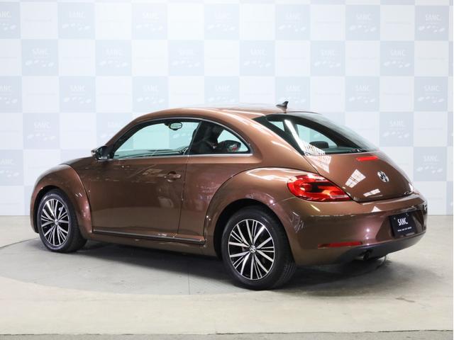 ザ・ビートル オールスター　禁煙　専用ボディカラー・エンブレム・デザインハーフレザーシート・１７インチＡＷ・スカッフプレート　純正ＳＤナビ　Ｂｌｕｅｔｏｏｔｈ　フルセグＴＶ　バイキセノンヘッドライト　ＬＥＤポジションライト（29枚目）