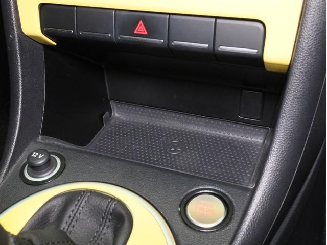 ザ・ビートル オールスター　禁煙　専用ボディカラー・エンブレム・デザインハーフレザーシート・１７インチＡＷ・スカッフプレート　純正ＳＤナビ　Ｂｌｕｅｔｏｏｔｈ　フルセグＴＶ　バイキセノンヘッドライト　ＬＥＤポジションライト（40枚目）