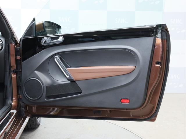 ザ・ビートル オールスター　禁煙　専用ボディカラー・エンブレム・デザインハーフレザーシート・１７インチＡＷ・スカッフプレート　純正ＳＤナビ　Ｂｌｕｅｔｏｏｔｈ　フルセグＴＶ　バイキセノンヘッドライト　ＬＥＤポジションライト（58枚目）