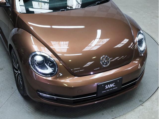 ザ・ビートル オールスター　禁煙　専用ボディカラー・エンブレム・デザインハーフレザーシート・１７インチＡＷ・スカッフプレート　純正ＳＤナビ　Ｂｌｕｅｔｏｏｔｈ　フルセグＴＶ　バイキセノンヘッドライト　ＬＥＤポジションライト（63枚目）