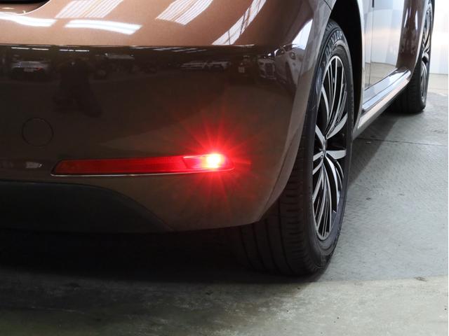 ザ・ビートル オールスター　禁煙　専用ボディカラー・エンブレム・デザインハーフレザーシート・１７インチＡＷ・スカッフプレート　純正ＳＤナビ　Ｂｌｕｅｔｏｏｔｈ　フルセグＴＶ　バイキセノンヘッドライト　ＬＥＤポジションライト（73枚目）