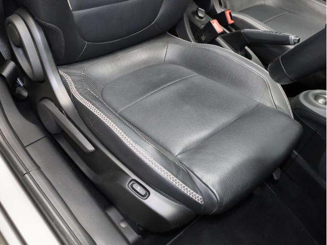 スマートフォーツーカブリオ ＢＲＡＢＵＳ　エクスクルーシブ　リミテッド　禁煙　黒革　パナソニック製ナビ　ＴＶ　バックカメラ　ドラレコ　ＬＥＤヘッドライト　レザーダッシュボード　専用エンジン・マフラー・ＡＴ・サスペンション　ブラバス製アルミホイール　電動ソフトトップ（11枚目）