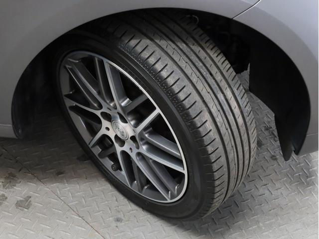 スマートフォーツーカブリオ ＢＲＡＢＵＳ　エクスクルーシブ　リミテッド　禁煙　黒革　パナソニック製ナビ　ＴＶ　バックカメラ　ドラレコ　ＬＥＤヘッドライト　レザーダッシュボード　専用エンジン・マフラー・ＡＴ・サスペンション　ブラバス製アルミホイール　電動ソフトトップ（27枚目）