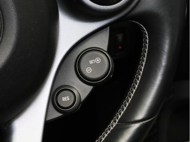 スマートフォーツーカブリオ ＢＲＡＢＵＳ　エクスクルーシブ　リミテッド　禁煙　黒革　パナソニック製ナビ　ＴＶ　バックカメラ　ドラレコ　ＬＥＤヘッドライト　レザーダッシュボード　専用エンジン・マフラー・ＡＴ・サスペンション　ブラバス製アルミホイール　電動ソフトトップ（48枚目）