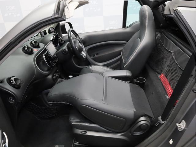 スマートフォーツーカブリオ ＢＲＡＢＵＳ　エクスクルーシブ　リミテッド　禁煙　黒革　パナソニック製ナビ　ＴＶ　バックカメラ　ドラレコ　ＬＥＤヘッドライト　レザーダッシュボード　専用エンジン・マフラー・ＡＴ・サスペンション　ブラバス製アルミホイール　電動ソフトトップ（61枚目）