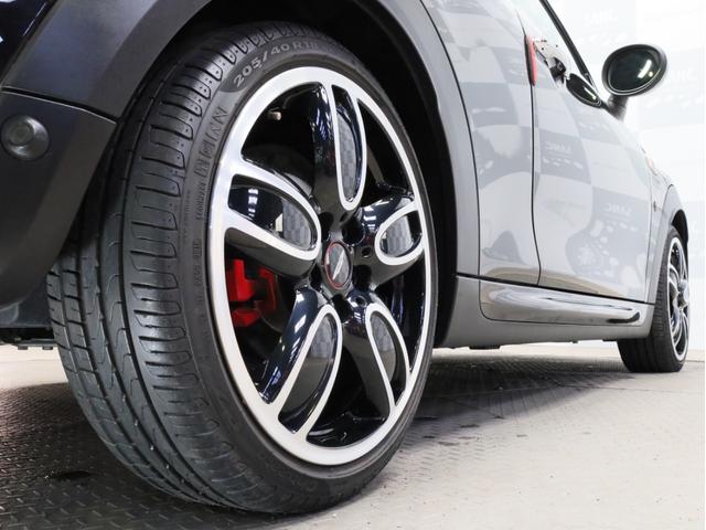 ＭＩＮＩ ジョンクーパーワークス　コンバーチブル　禁煙１オーナー　ＪＣＷ１８ＡＷ　３Ｄデザイン製前後カーボンスポイラー　ユニオンジャックソフトトップ　アダプティブＬＥＤヘッドライト　イルミネーテッドダッシュ　ＨＤＤナビ　バックカメラ　パークアシスト（31枚目）