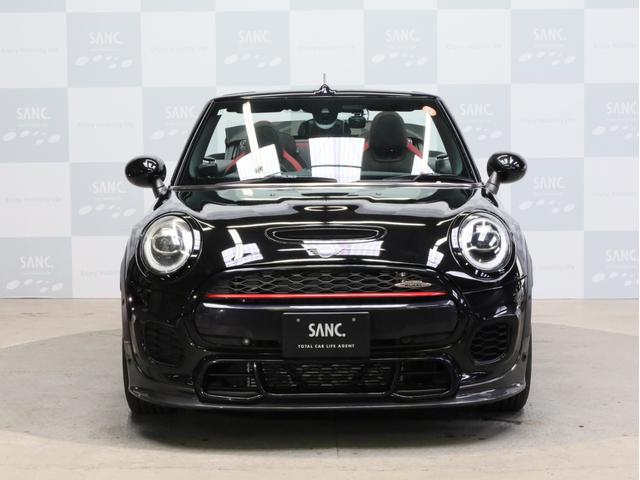 ＭＩＮＩ ジョンクーパーワークス　コンバーチブル　禁煙１オーナー　ＪＣＷ１８ＡＷ　３Ｄデザイン製前後カーボンスポイラー　ユニオンジャックソフトトップ　アダプティブＬＥＤヘッドライト　イルミネーテッドダッシュ　ＨＤＤナビ　バックカメラ　パークアシスト（32枚目）