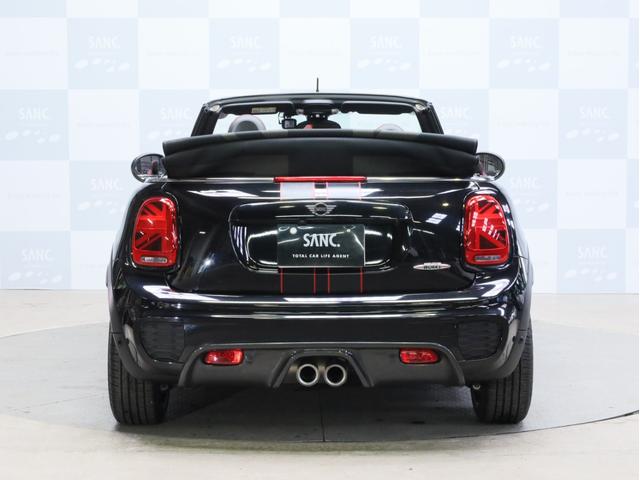 ＭＩＮＩ ジョンクーパーワークス　コンバーチブル　禁煙１オーナー　ＪＣＷ１８ＡＷ　３Ｄデザイン製前後カーボンスポイラー　ユニオンジャックソフトトップ　アダプティブＬＥＤヘッドライト　イルミネーテッドダッシュ　ＨＤＤナビ　バックカメラ　パークアシスト（37枚目）