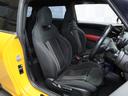 ＭＩＮＩ ジョンクーパーワークス　禁煙　６速ＭＴ　ＪＣＷ１８インチＡＷ　純正ＨＤＤナビ　バックカメラ　リアコーナーセンサー　ＭＩＮＩエキサイトメントＰＫＧ　ライトＰＫＧ　ＬＥＤヘッドライト　スマートキー　ＪＣＷ専用スポーツシート（7枚目）