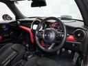 ジョンクーパーワークス　禁煙　６速ＭＴ　ＪＣＷ１８インチＡＷ　純正ＨＤＤナビ　バックカメラ　リアコーナーセンサー　ＭＩＮＩエキサイトメントＰＫＧ　ライトＰＫＧ　ＬＥＤヘッドライト　スマートキー　ＪＣＷ専用スポーツシート（13枚目）