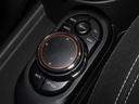 ジョンクーパーワークス　禁煙　６速ＭＴ　ＪＣＷ１８インチＡＷ　純正ＨＤＤナビ　バックカメラ　リアコーナーセンサー　ＭＩＮＩエキサイトメントＰＫＧ　ライトＰＫＧ　ＬＥＤヘッドライト　スマートキー　ＪＣＷ専用スポーツシート（48枚目）