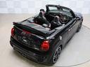 ジョンクーパーワークス　コンバーチブル　禁煙１オーナー　ＪＣＷ１８ＡＷ　３Ｄデザイン製前後カーボンスポイラー　ユニオンジャックソフトトップ　アダプティブＬＥＤヘッドライト　イルミネーテッドダッシュ　ＨＤＤナビ　バックカメラ　パークアシスト（71枚目）